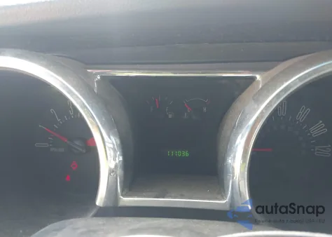 2007 Ford Mustang V6 Deluxe/V6 Premium z USA, uszkodzony, nr VIN 1ZVFT84N775308895